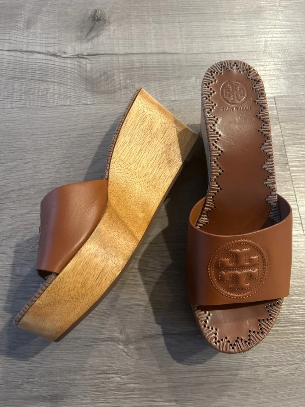 TORY BURCH | Women’s Leather Wedges Sandals